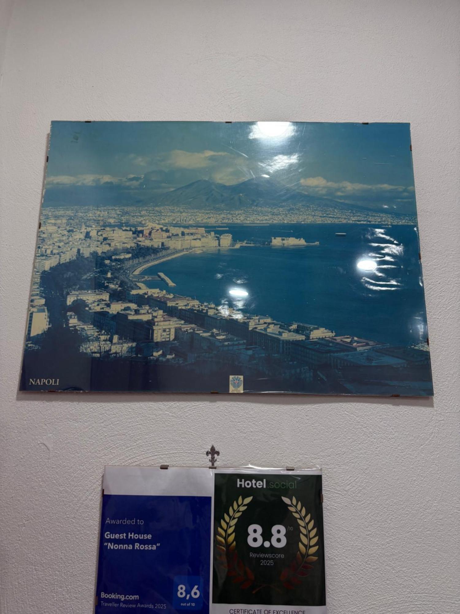 Guest House “Nonna Rossa” Napoli Dış mekan fotoğraf